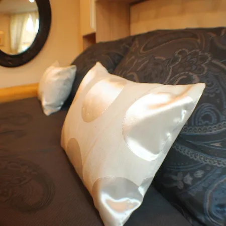 Amorino Apartman *